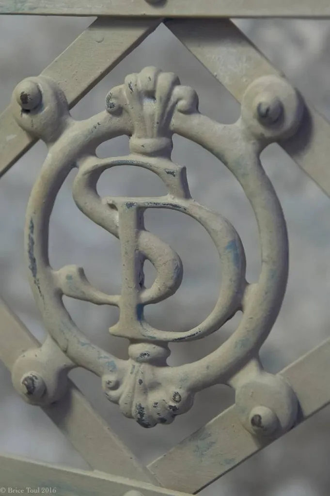 Le trèfle à quatre feuilles le porte bonheur de notre Concept Store.