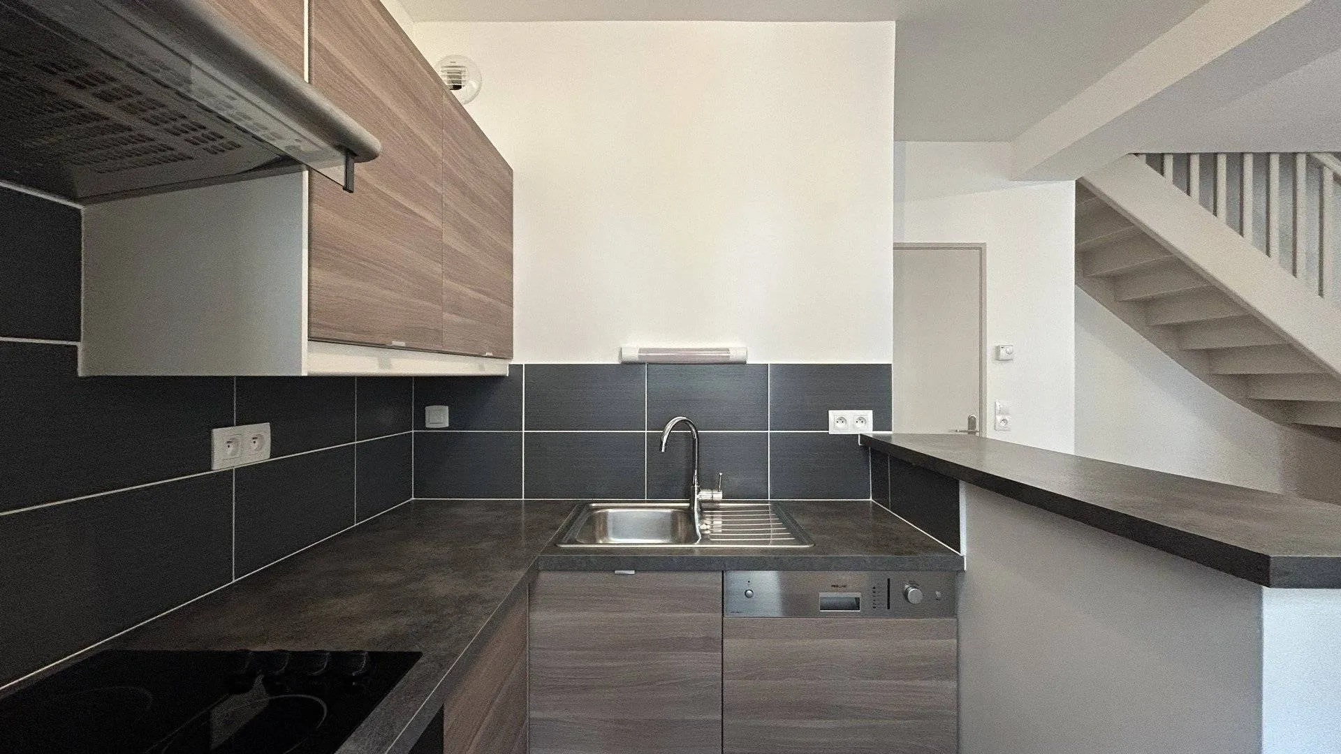 À vendre : Opportunité rare à Dieppe ! Duplex lumineux, idéal pour investissement ou résidence principale