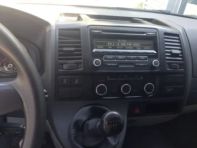 Transporter Van avec Clim et radio