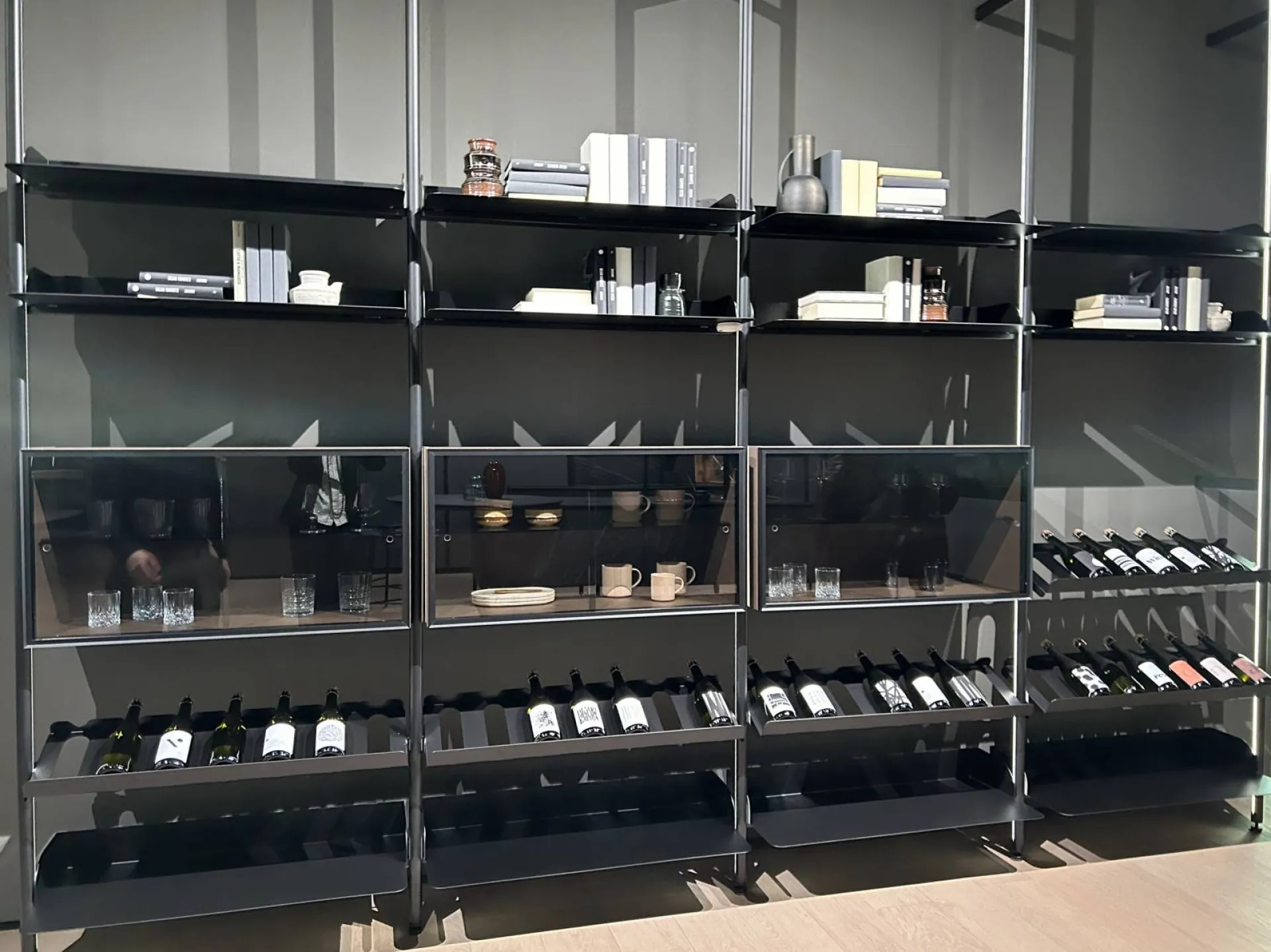 Modules de rangement sur mesure haut de gamme avec pose à La Cadière d'Azur dans le 83