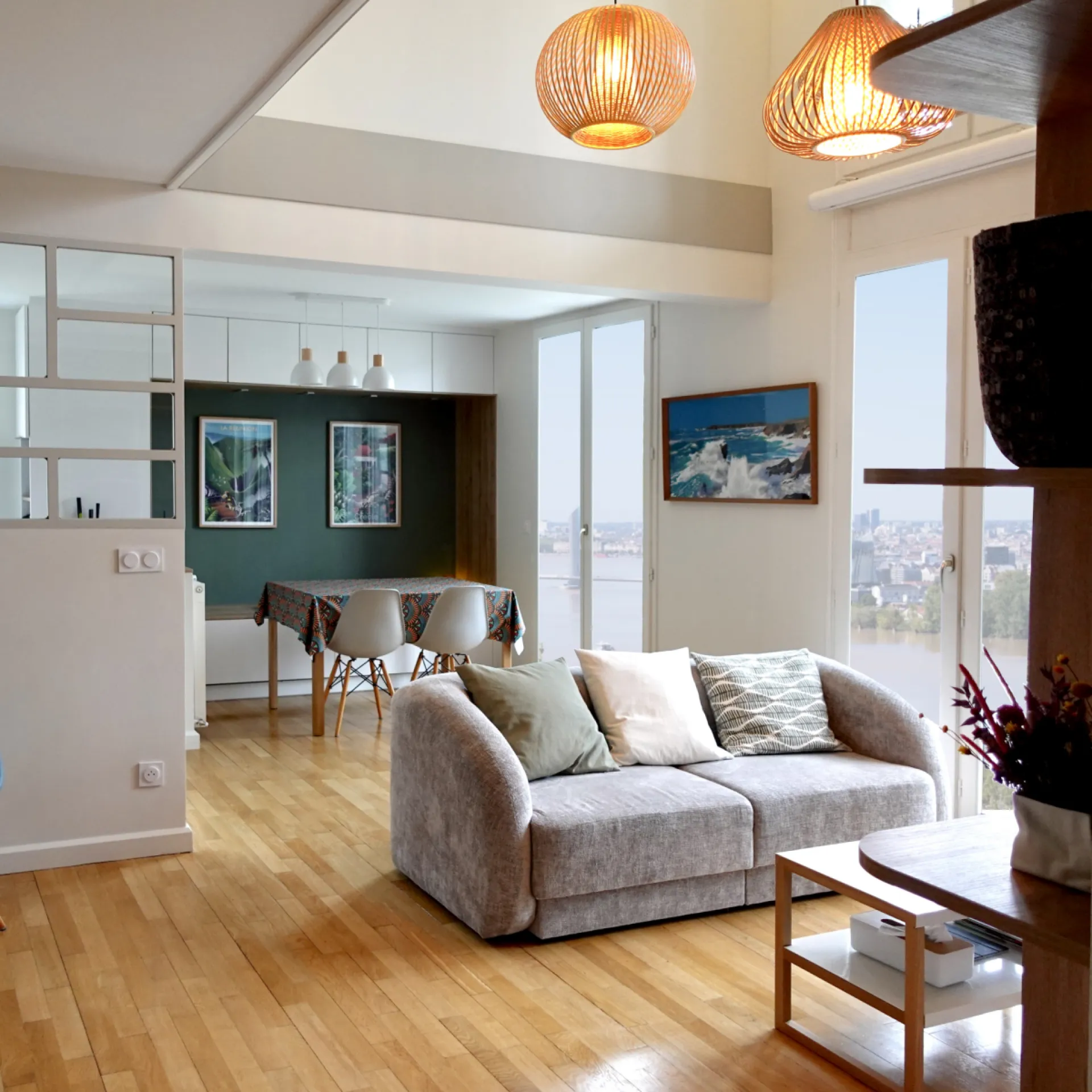 Restructuration et aménagement d'un appartement de 120 m² à Bordeaux Bastide en intérieur harmonieux, élégant et fonctionnel 