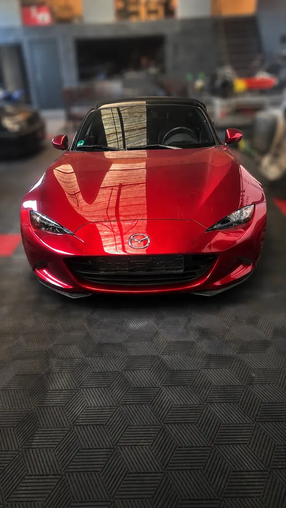 Passage au Paddock pour cette Mazda MX-5