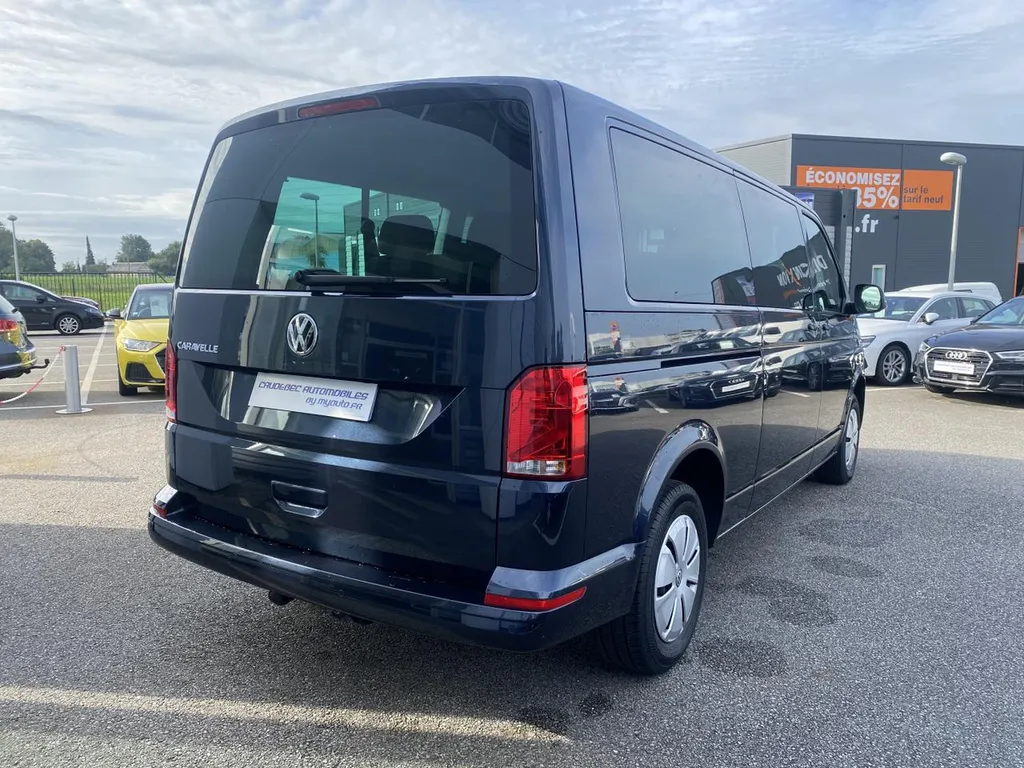 Volkswagen Caravelle d'occasion à vendre près du Havre : Van 9 places TDI 150 DSG7 disponible à La Frénaye