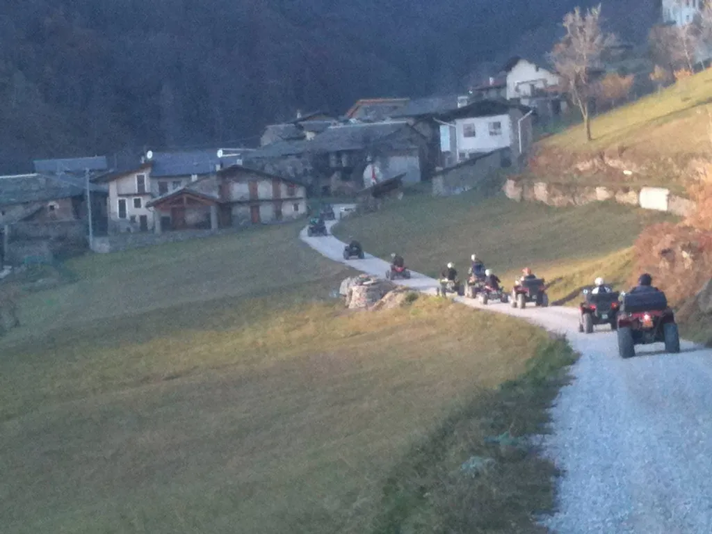 RANDONNEE QUAD EN ITALIE DANS LE PIEMONT