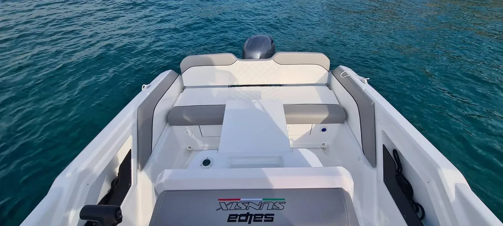 Sunsix Jetset de Salpa bateau open neuf à vendre en Martinique