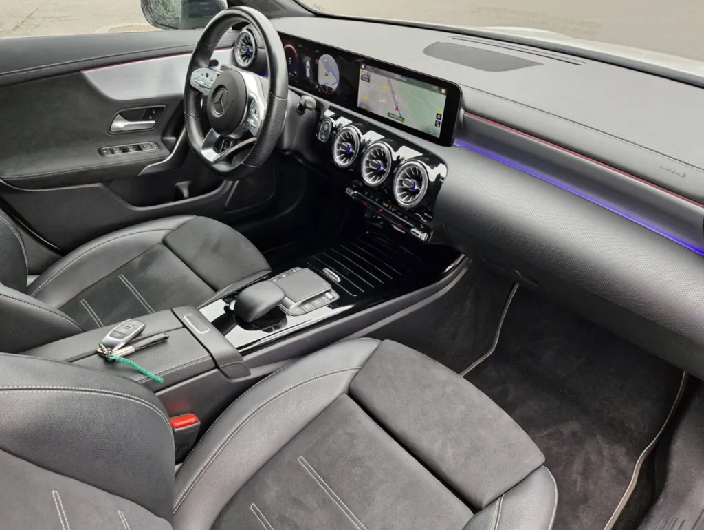 MERCEDES CLASSE CLA SHOOTING BRAKE 200 7G-DCT AMG LINE Hayon Motorisé OCCASION Proche de Toulouse en Occitanie