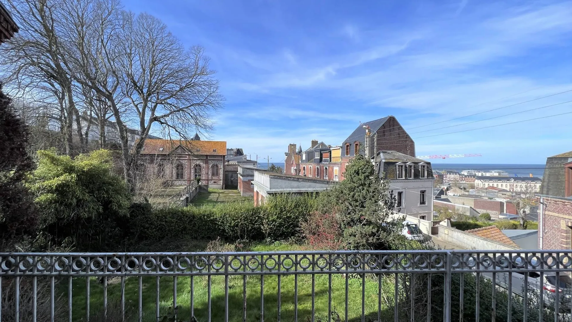 VENDU Demeure Bourgeoise au coeur du Tréport