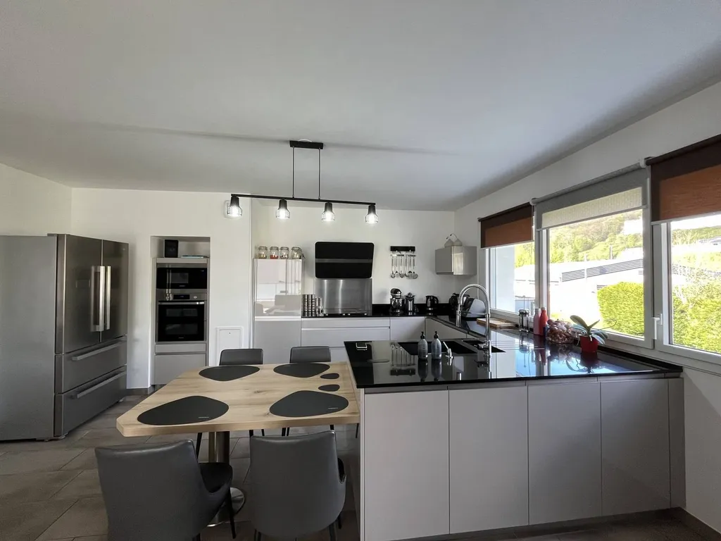 Magnifique appartement de 2019 du constructeur Gueudry - 138m² hab - Centre ville de Caudebec-en-Caux 76490