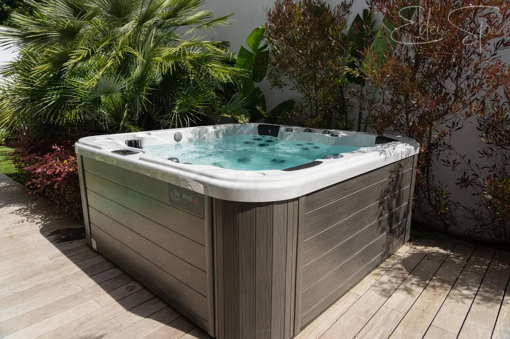 spa 5 places exterieur marseille