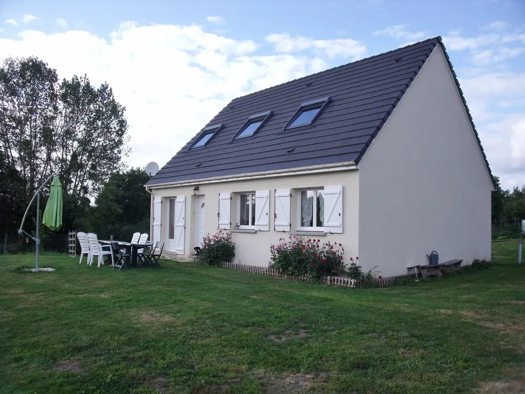 MAISON RECENTE A VENDRE PROCHE LIVAROT