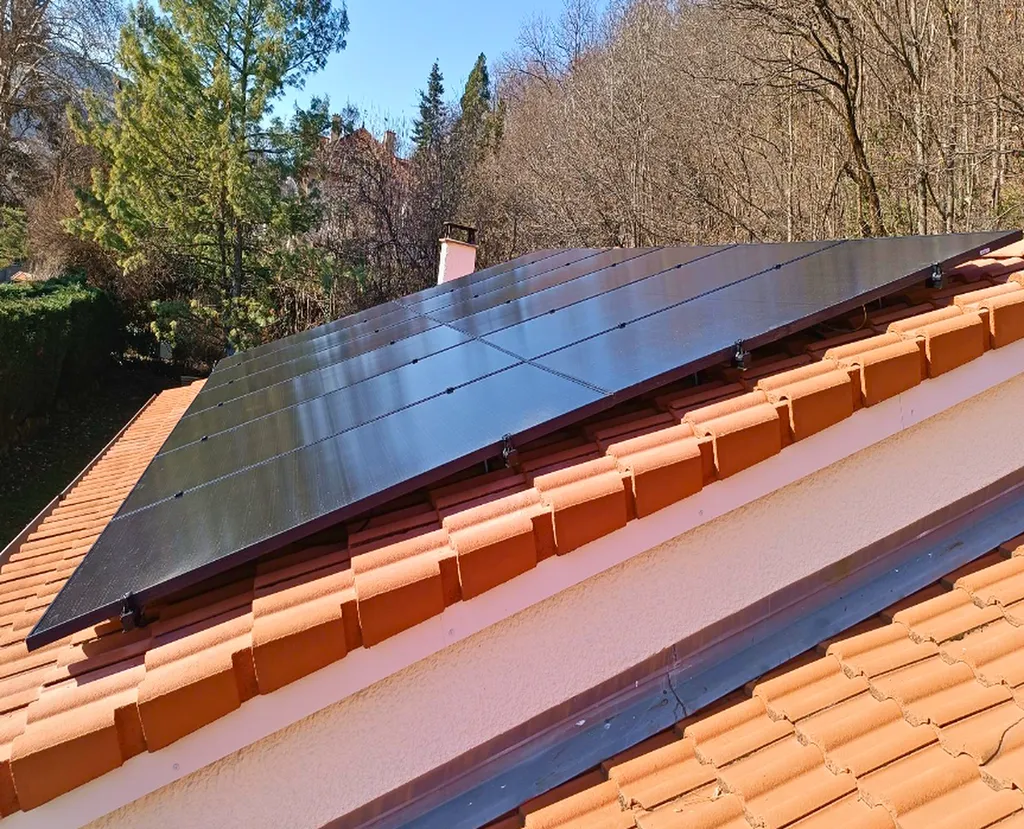 Pannneaux photovoltaïques avec batterie virtuelle à Riorges près de Roanne dans la Loire (42)