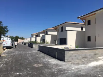 Prix pose gouttières aluminium G325 couleur anthracite Avignon dans le Vaucluse 84