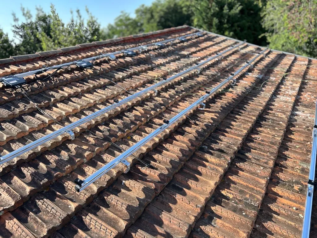 Installation de panneaux photovoltaïques en autoconsommation avec batterie virtuelle Urban Solar chez un client à Cenon  (33) sur la région bordelaise