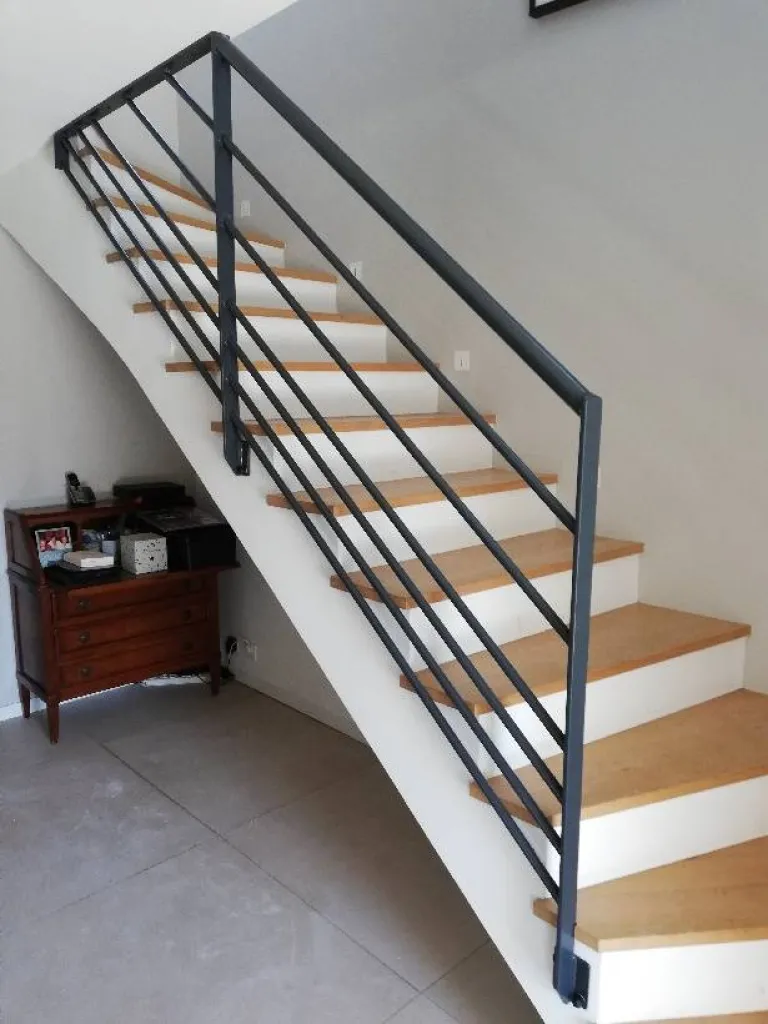 SPECIALISTE FERRONNERIE A MARTIGUES - FABRICATION DE FERRONNERIE SUR MESURE A MARTIGUES 13