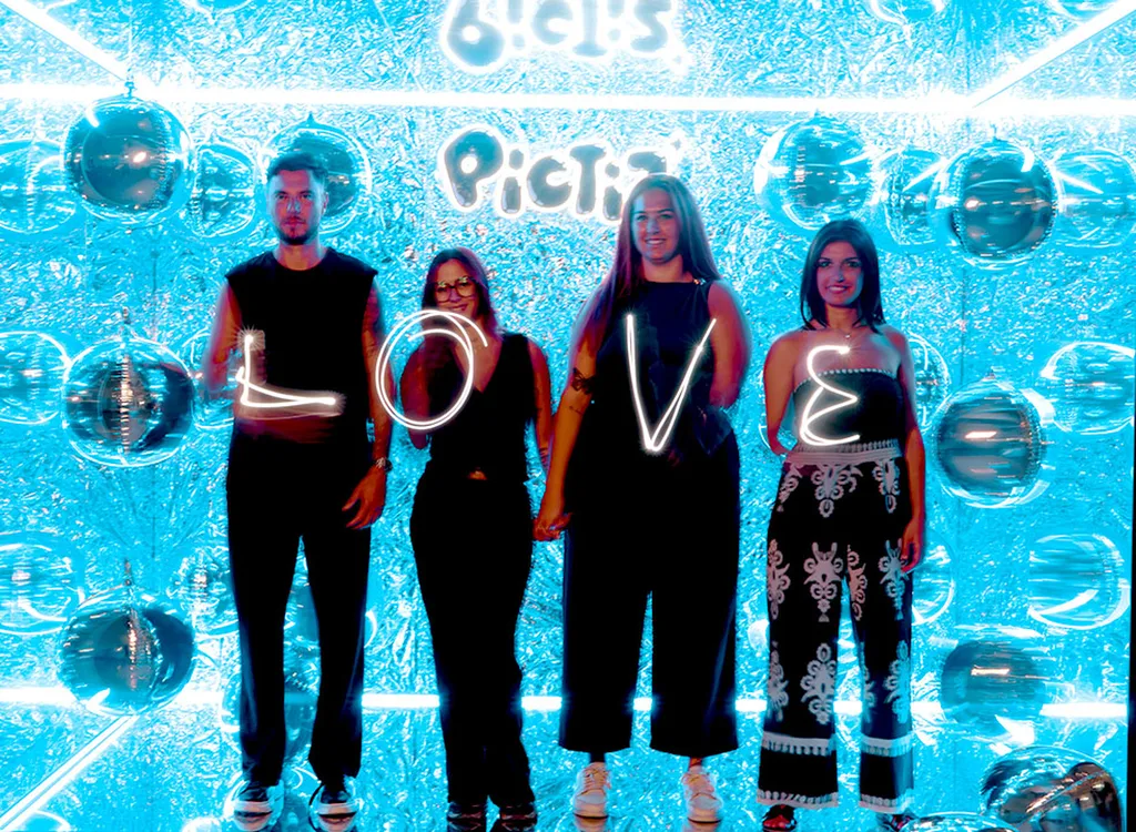 Insta Box immersive PICTIZ Saint-Tropez – concept événementiel haut de gamme dans le Var