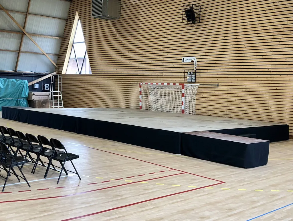 Jupe de scène noire