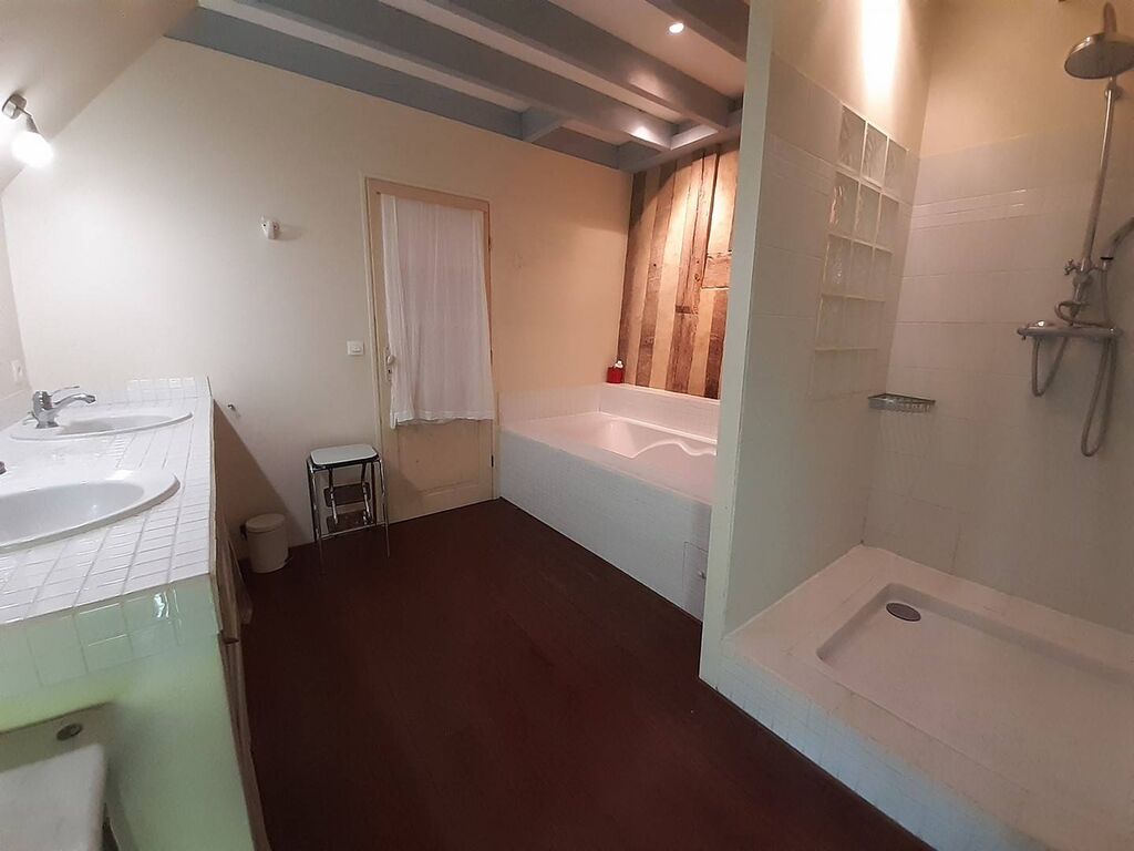 PROPRIETE NORMANDE, région LISIEUX, 14