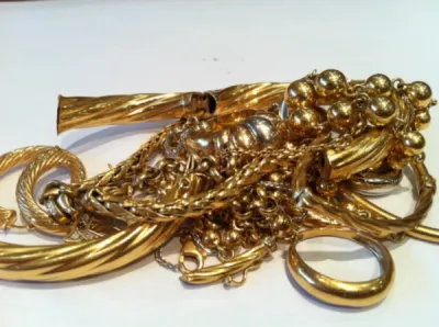 Rachat d'or- or 9 carats à Marseille 13007 et Marseille 13008.