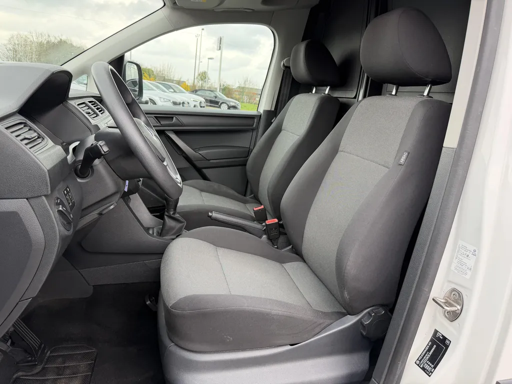 Achat utilitaire occasion Volkswagen Caddy Van Business Line à La Frénaye proche Le Havre, Dieppe et Rouen en Normandie