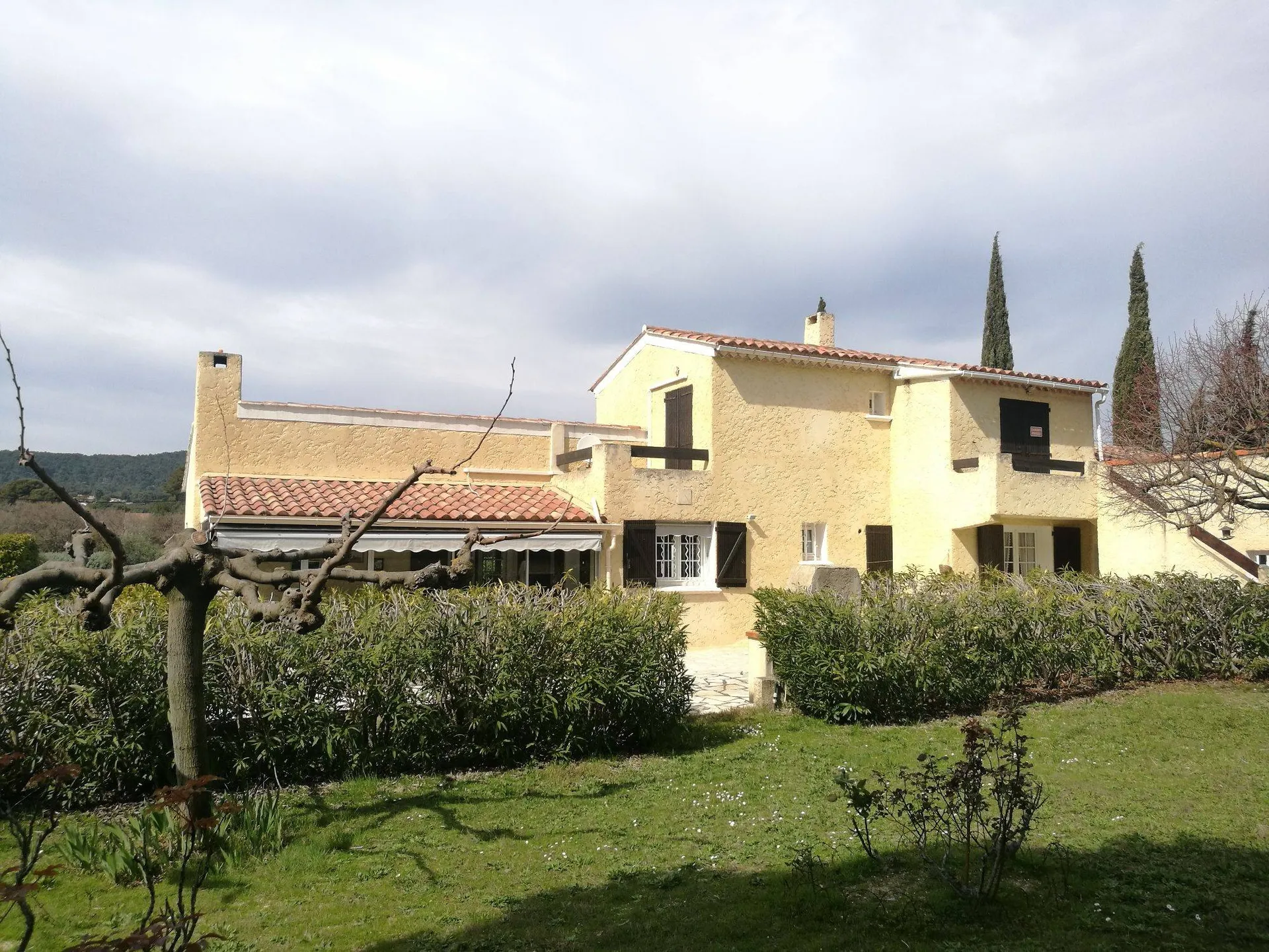 Cassis maison à vendre