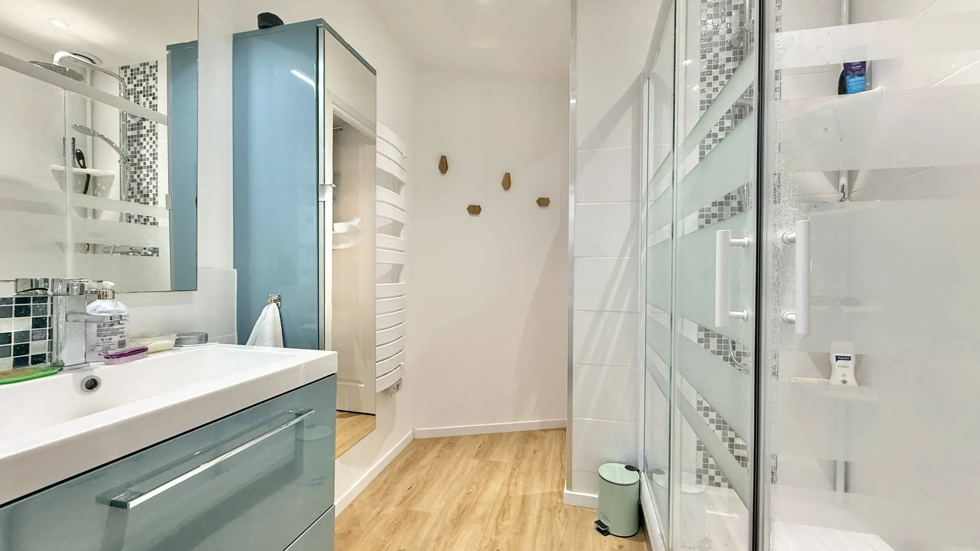 Immobilier en Normandie – appartement de standing à vendre à Dieppe avec volumes généreux et agencement optimisé.