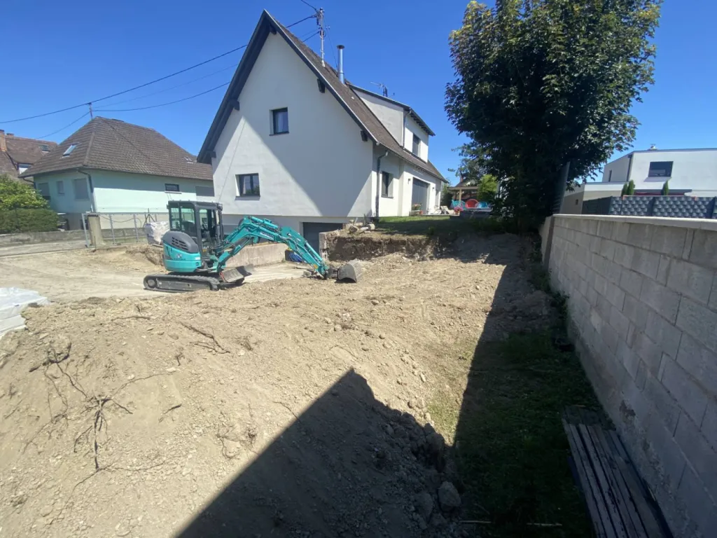Entreprise pour un terrassement de terrain, à Sélestat dans le centre de l'Alsace CLK