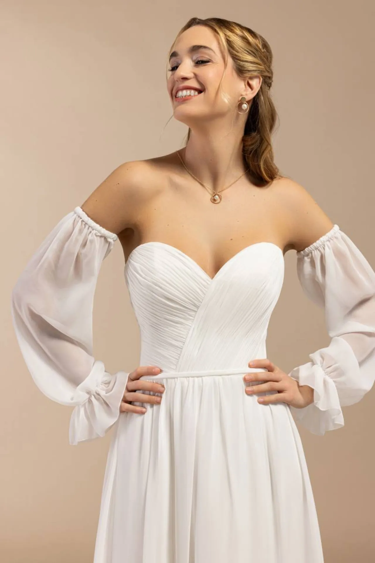 robe de mariée fluide drapée à marseille proche Avignon