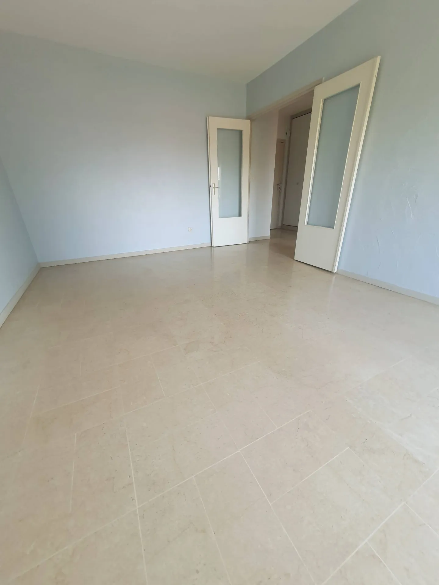 T2 BRON VENTE - 189 000 €