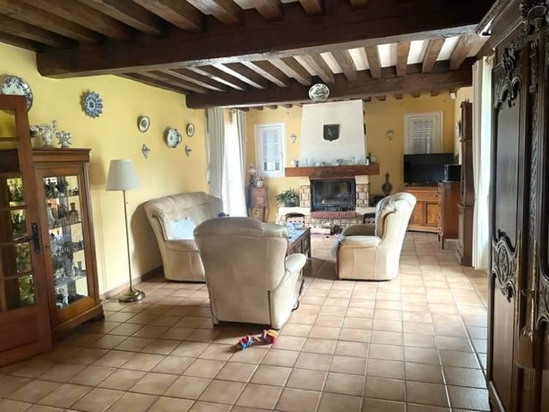 maison avec 3 garages 76320