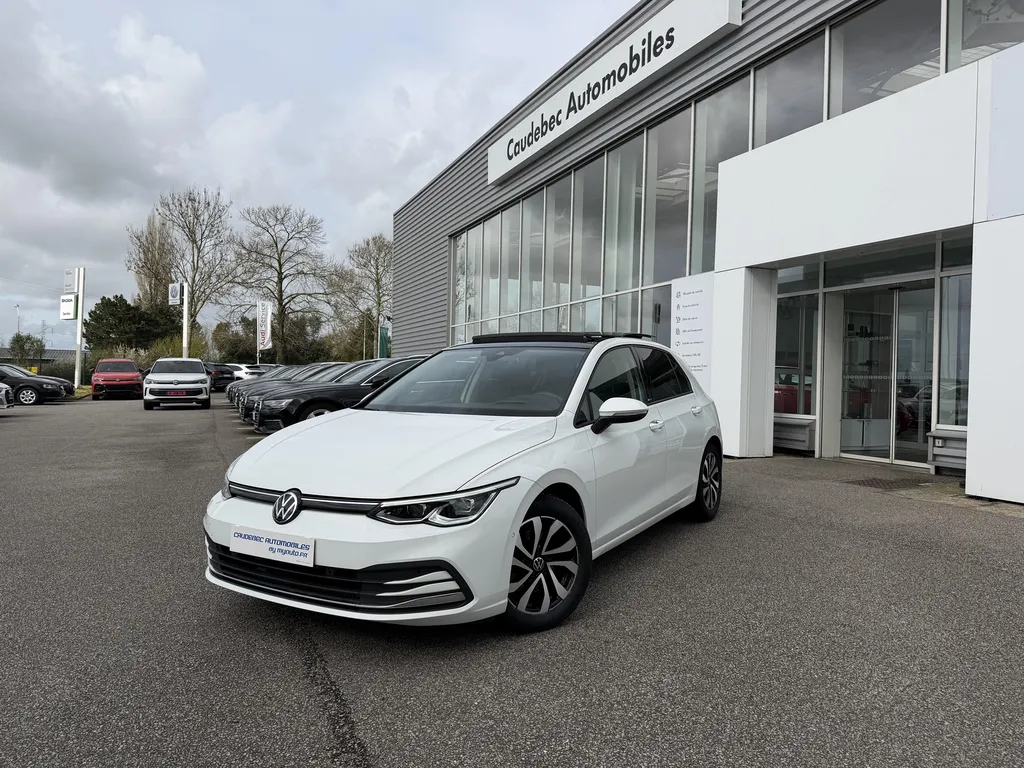 Volkswagen Golf 8 d'occasion à La Frénaye : Berline TDI 150 DSG7 disponible chez Caudebec Automobiles près du Havre