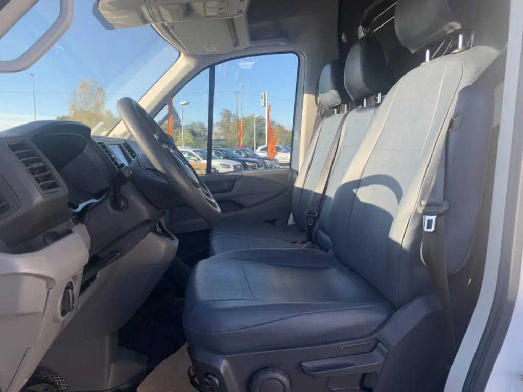 Volkswagen Crafter d'occasion boite automatique proche de Rouen