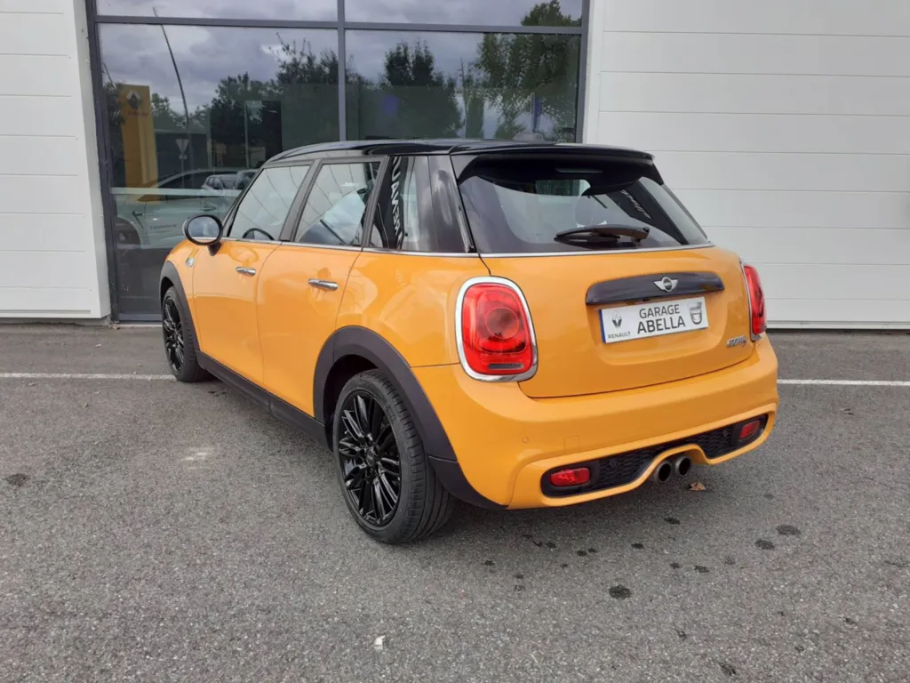 MINI COOPER S OCCASION 192CH 5 PORTES PACK RED HOT CHILI BVA PROCHE DE TOULOUSE EN OCCITANIE