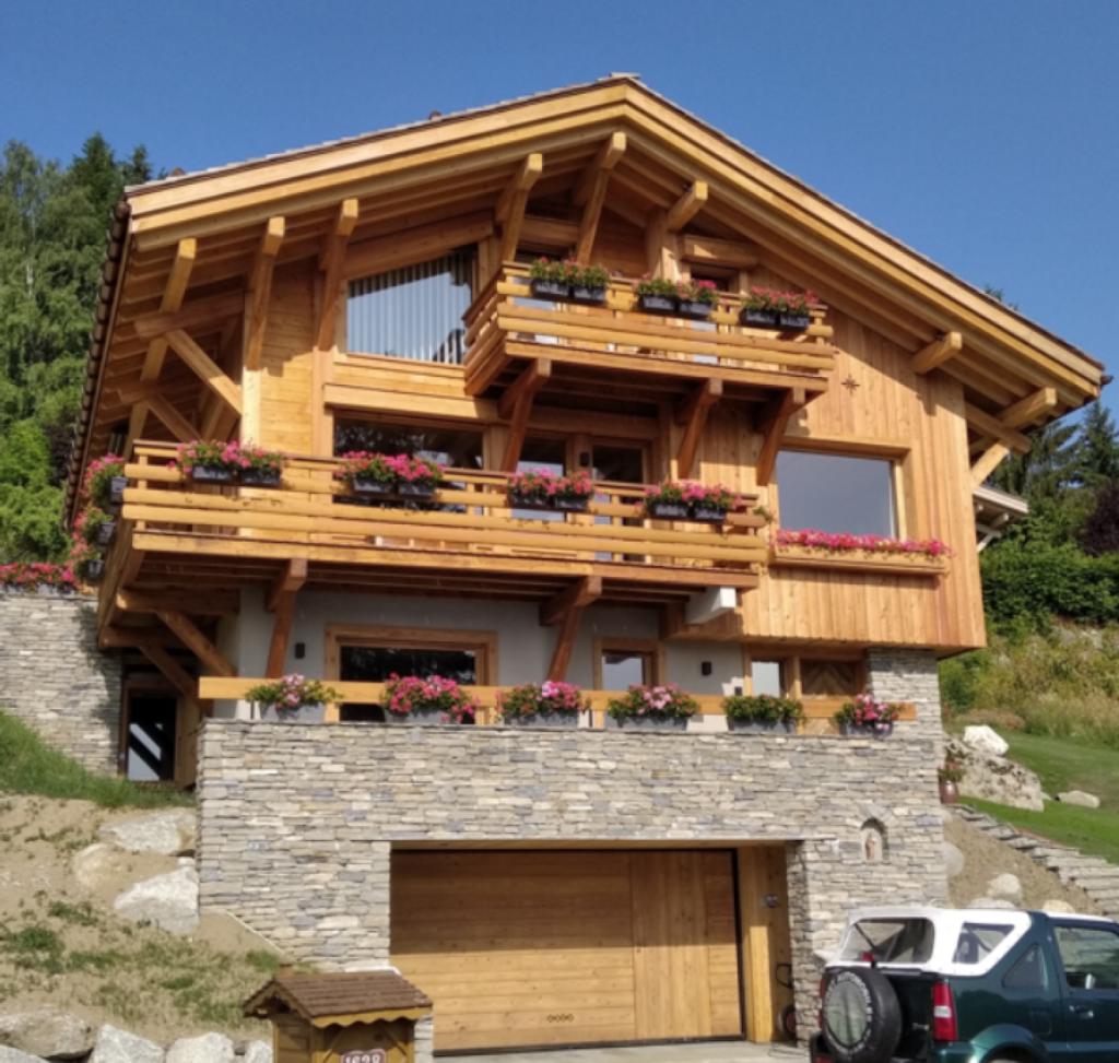 Bureau d'architecture et de maîtrise d'œuvre intégré au groupe Paul Brondex Constructeur à Combloux pour des réalisations sur-mesure