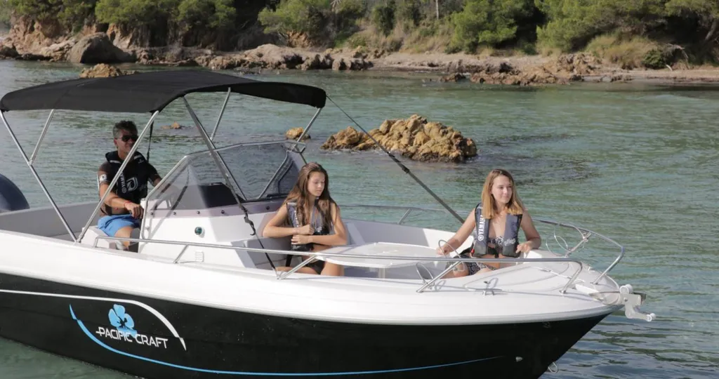 Acheter un bateau neuf Pacific Craft en France