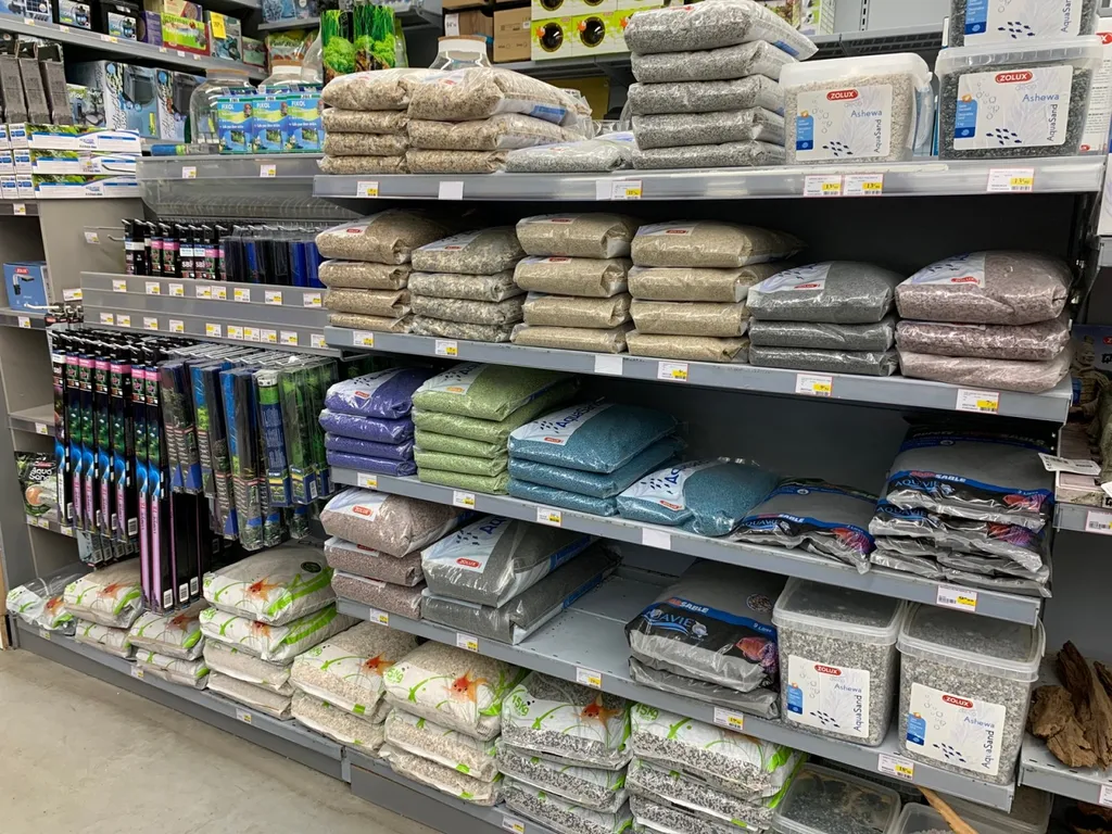 Vente d'aquariums et de produits d'entretien