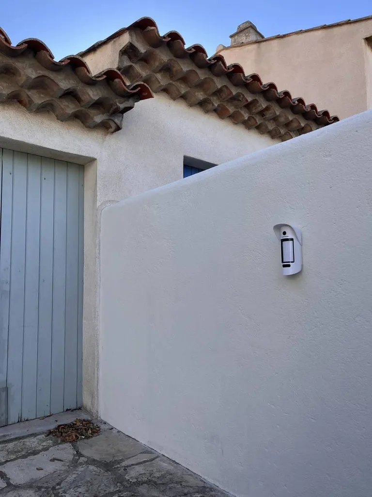 Alarme avec détecteur extérieur Six-Fours