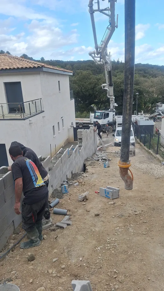 Création d'un mur de soutènement, commune de Murviel les Montpellier