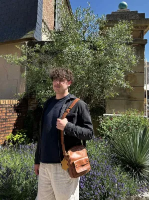 Sacoche cuir Paul Marius le Saint-Marc disponible chez Evasion Eu