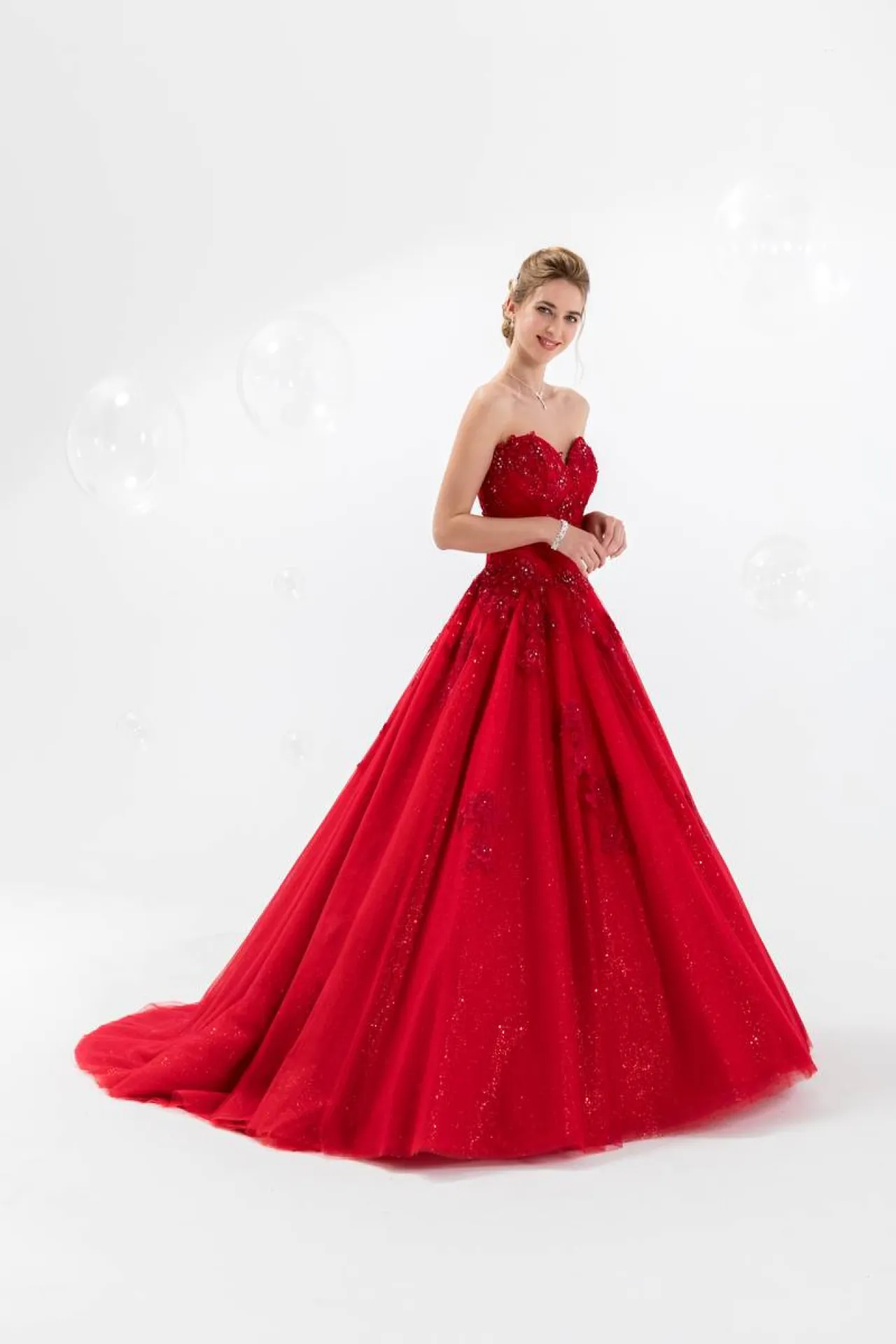 ROBE DE MARIEE PRINCESSE ROUGE MARSEILLE 