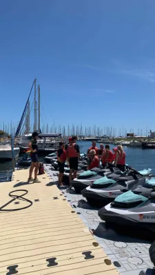 Vue depuis un Sea-Doo en direction de Marseillan-Plage, au départ du Cap d’Agde : une sortie idéale pour explorer la côte