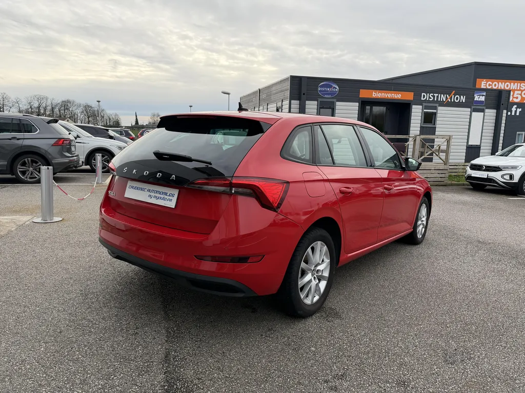 Achat Skoda Scala occasion automatique à prix bas proche du Havre : berline essence Crit'Air 1 garantie 6 mois