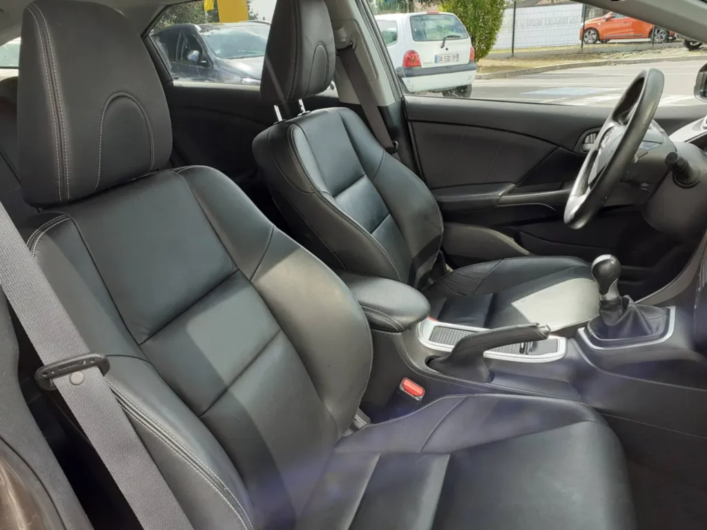 HONDA CIVIC TOURER OCCASION 1.6 I-DTEC 120 EXCLUSIVE NAVI Près de Toulouse en Occitanie