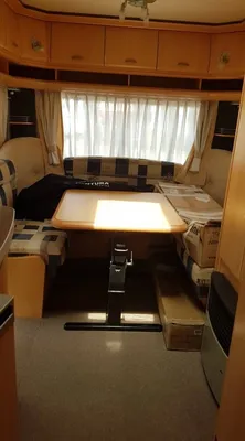 VENDUE CARAVANE HOBBY DE LUXE 495UL LIT CENTRAL TRANSVERSAL 4 COUCHAGES