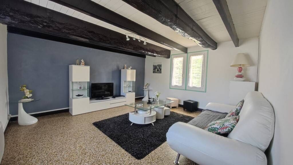 Plain-pied de 72 m² sur 431 m² de terrain avec accès plage à pieds