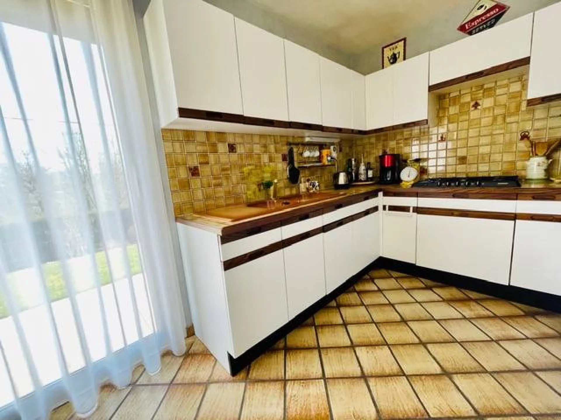 A acheter, pavillon PLAIN PIED sur sous sol total traditionnel 76320 SAINT PIERRE LES ELBEUF