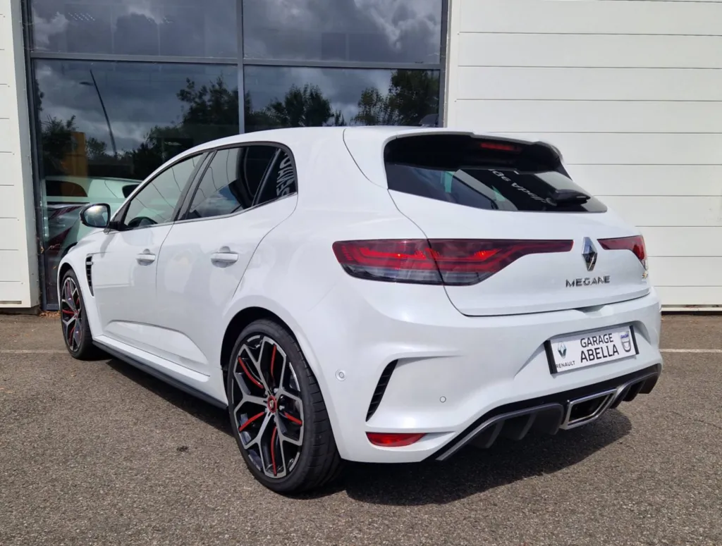 RENAULT MÉGANE IV RS OCCASION 1.8T 300 EDC TROPHY TOIT OUVRANT PRÈS DE TOULOUSE EN OCCITANIE
