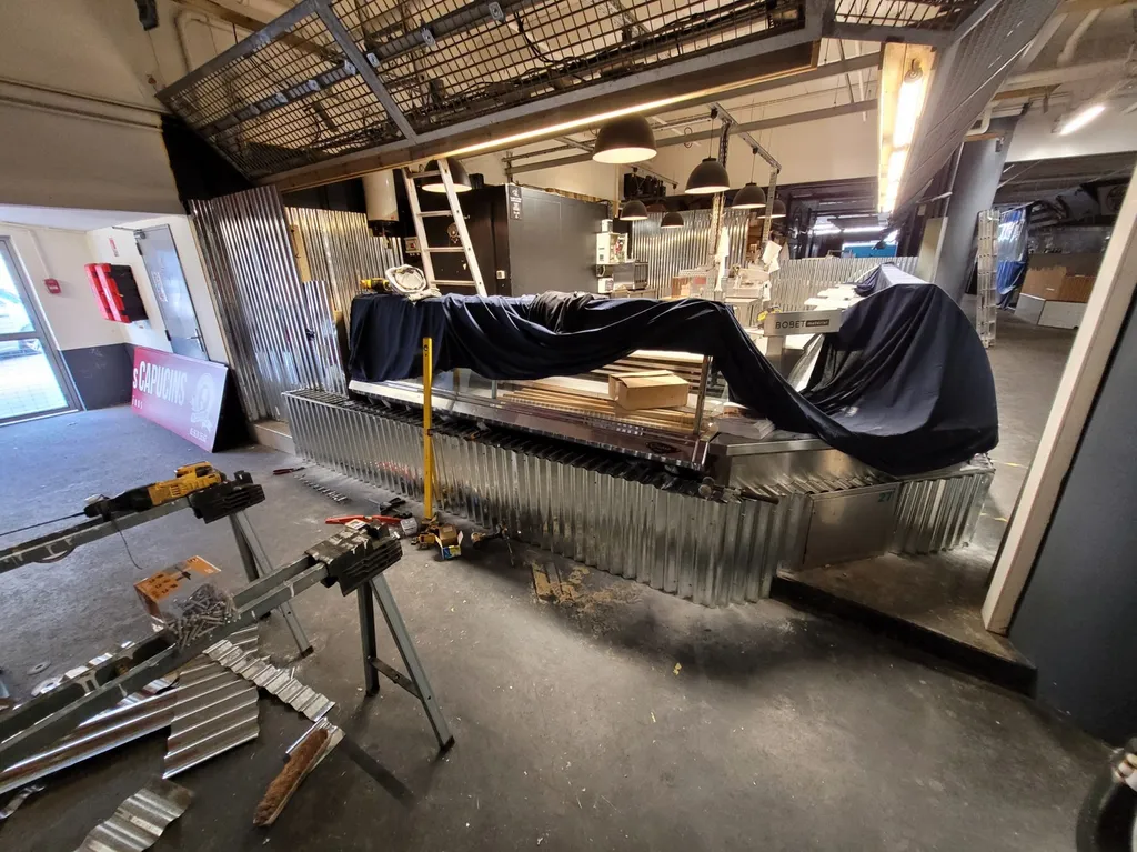 Fabrication d'un agencement métallique sur mesure à bordeaux