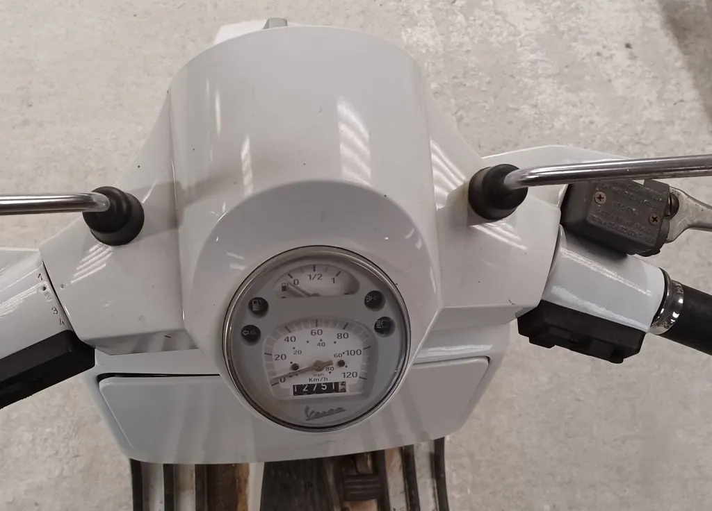 VESPA PX 125 MILLENIUM 