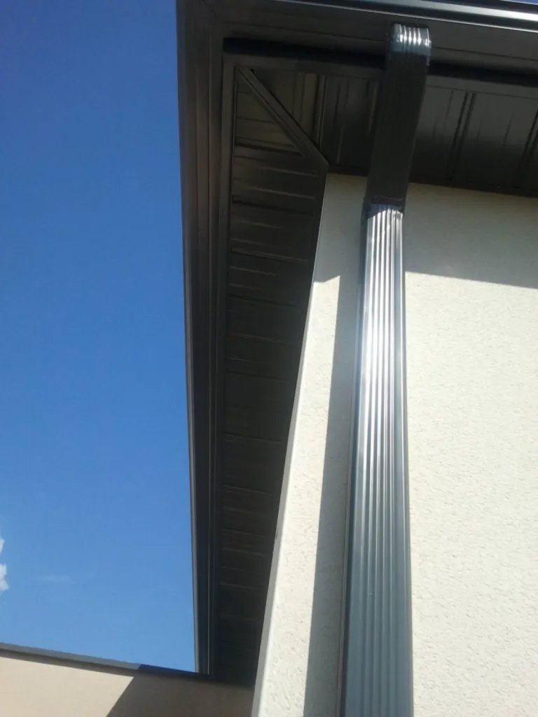 Choisir l'habillage d'avant toit en aluminium dans le Vaucluse Choisir l'habillage d'avant toit en aluminium dans le Vaucluse