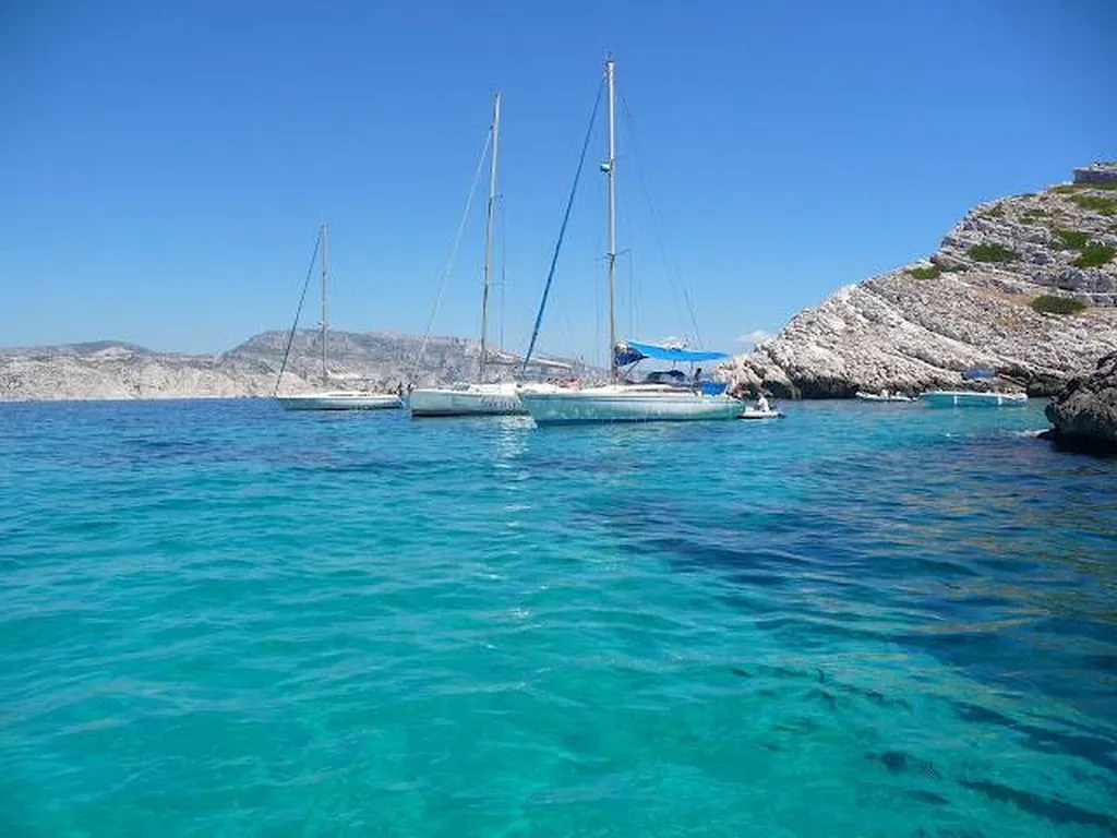 calanques de Monastério, île de Riou.